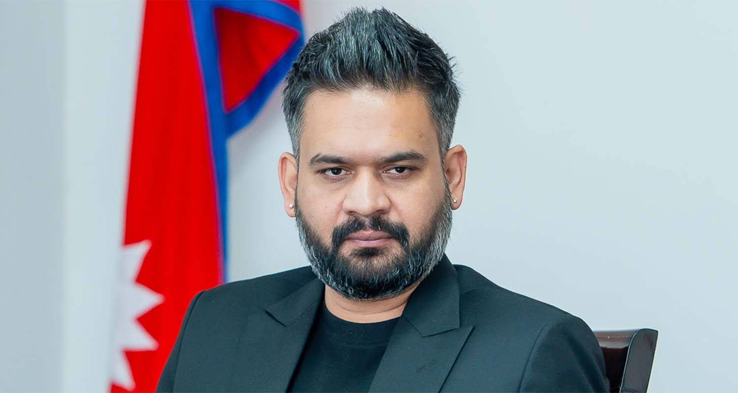 आफ्नैबाट घेराबन्दीमा बालेन: संसद्‌मा आलोचना, मध्यराति असन्तुष्टि र सुधारको दाबी